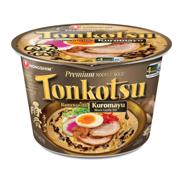 Nongshim Tonkotsu Ramen with Kuromau, front of pack