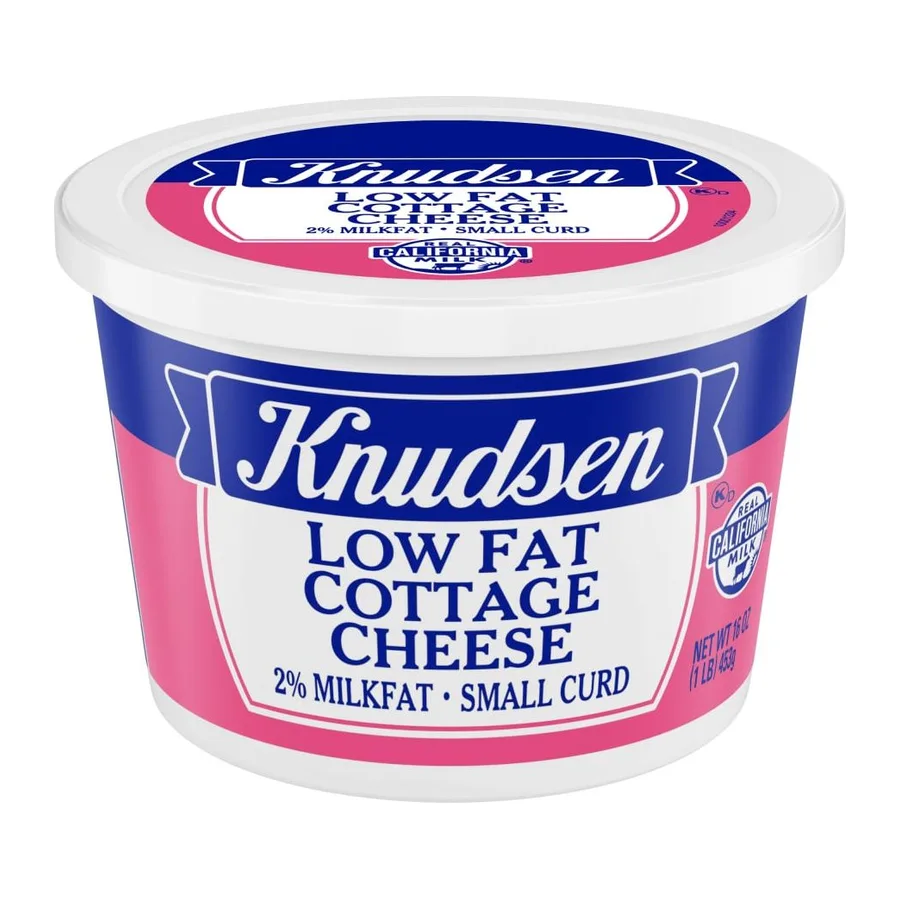 Knudsen Milkfat low-fat small curd cheese cottage, front of pack