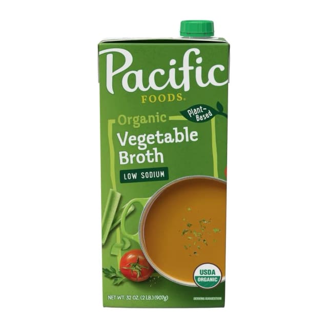 Pacific Foods Organic low sodium vegetable broth, front of pack