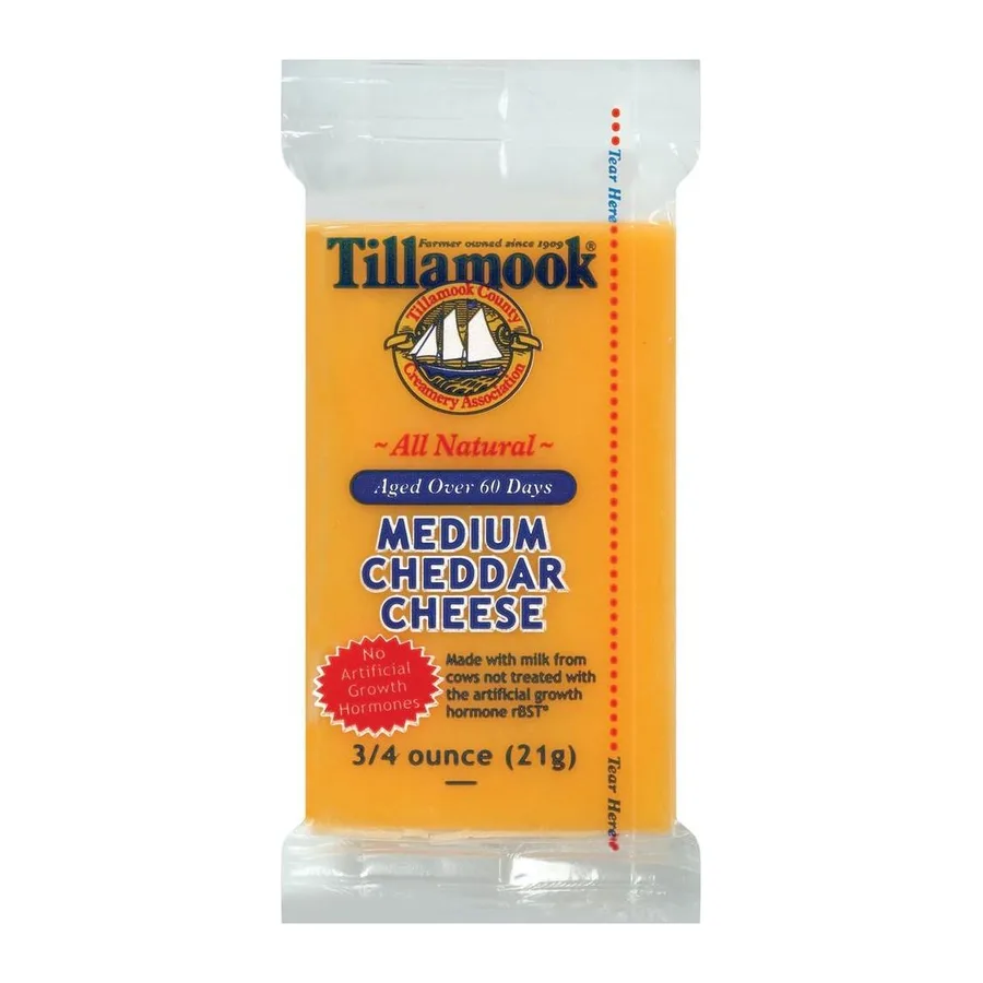 Tillamook Medium Cheddar Cheese, front of pack