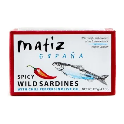 Matiz Espana Sardinillas with sweet piquillo peppers wild, front of pack